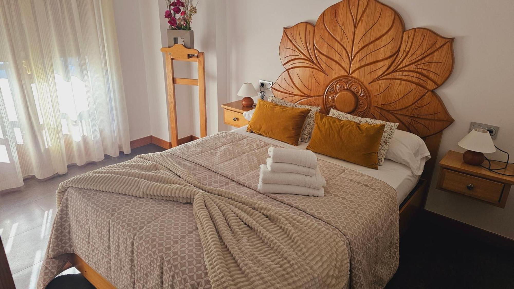 Pension Paloma - Ойярсун Экстерьер фото